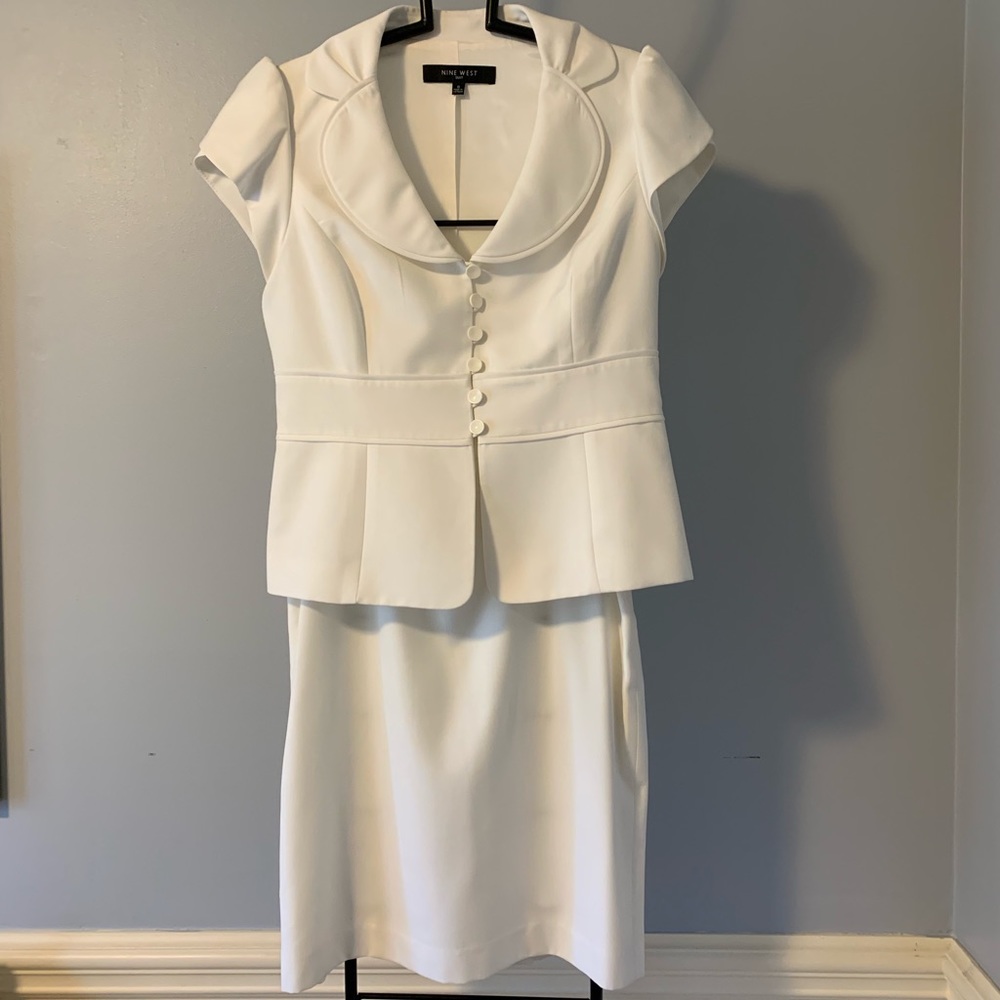 Nine West Skirt Suit Sz 6 White